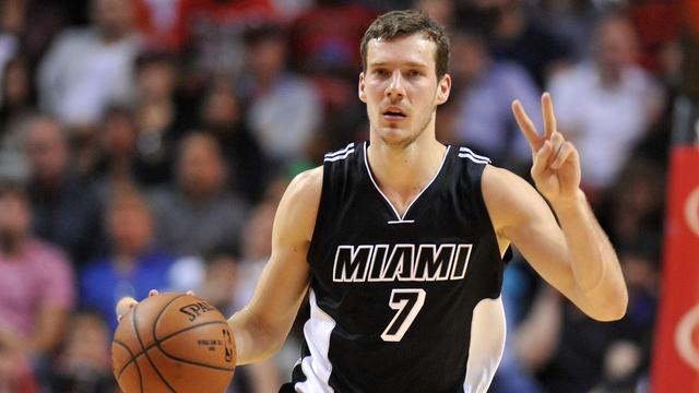 二跳发球让 二跳发球让