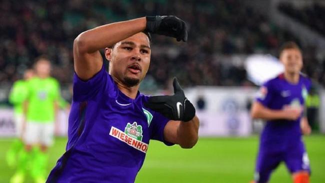 球门前制造 球门前制造